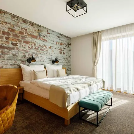 Hotel Historia Malomkert 4*