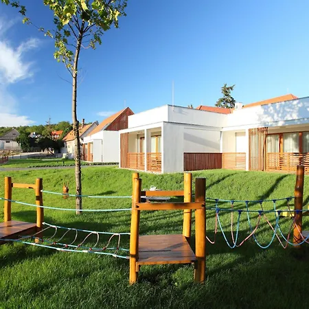 Hotel Historia Malomkert 4*