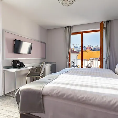 Historia Malomkert Hotell 4*