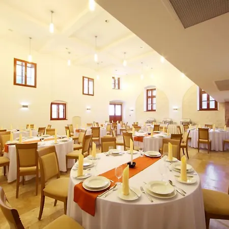 Historia Malomkert Hotell 4*