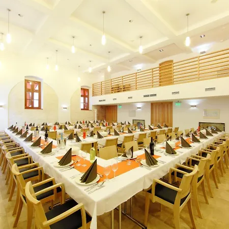 Hotell Historia Malomkert 4*