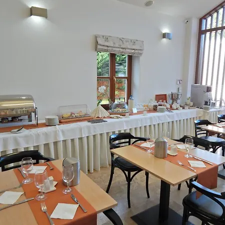 Otel Historia Malomkert 4*