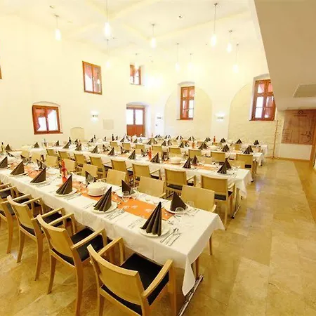 Hotel Historia Malomkert 4*